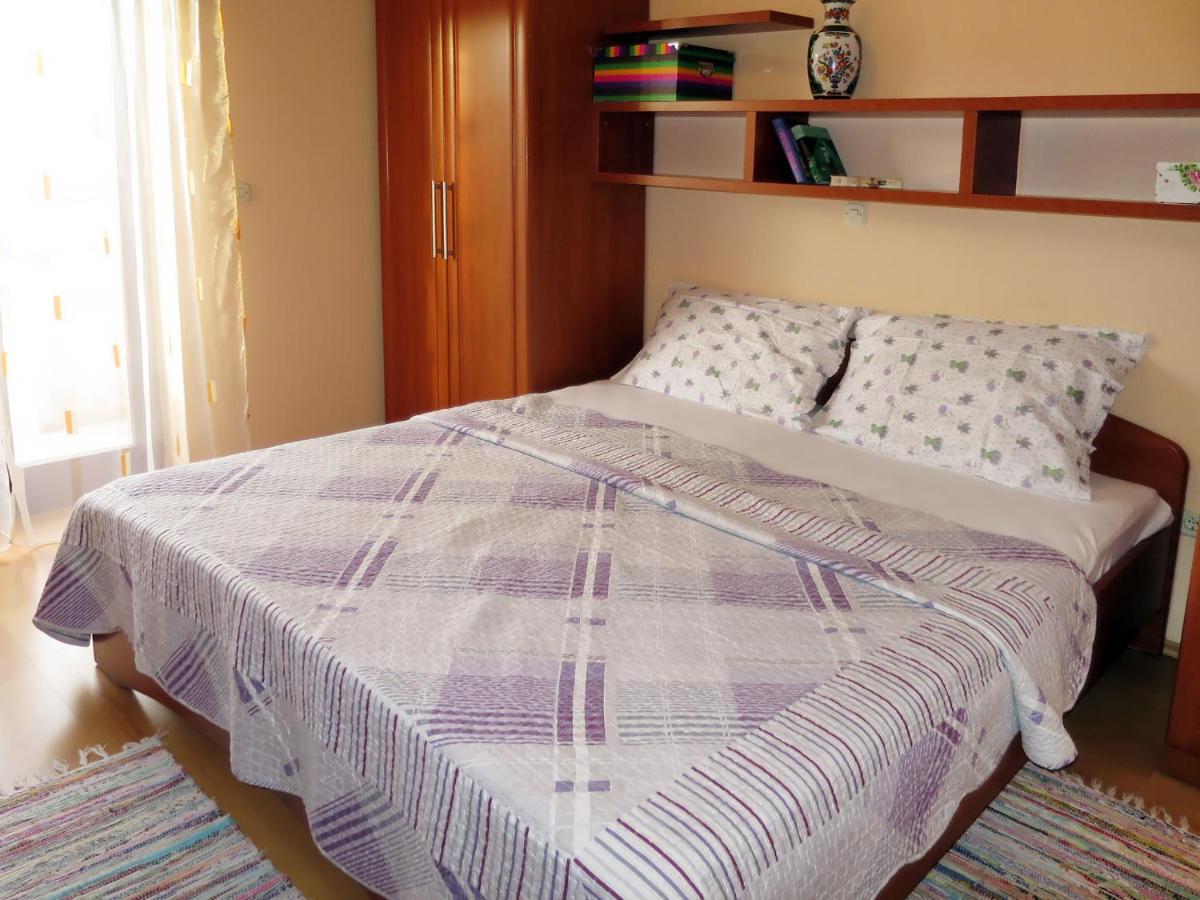 Apartment Mira By Interhome Mirce Kültér fotó